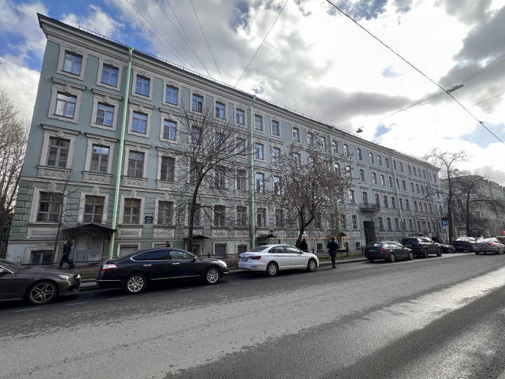 Помещение 10,4 кв.м на Васильевском острове.